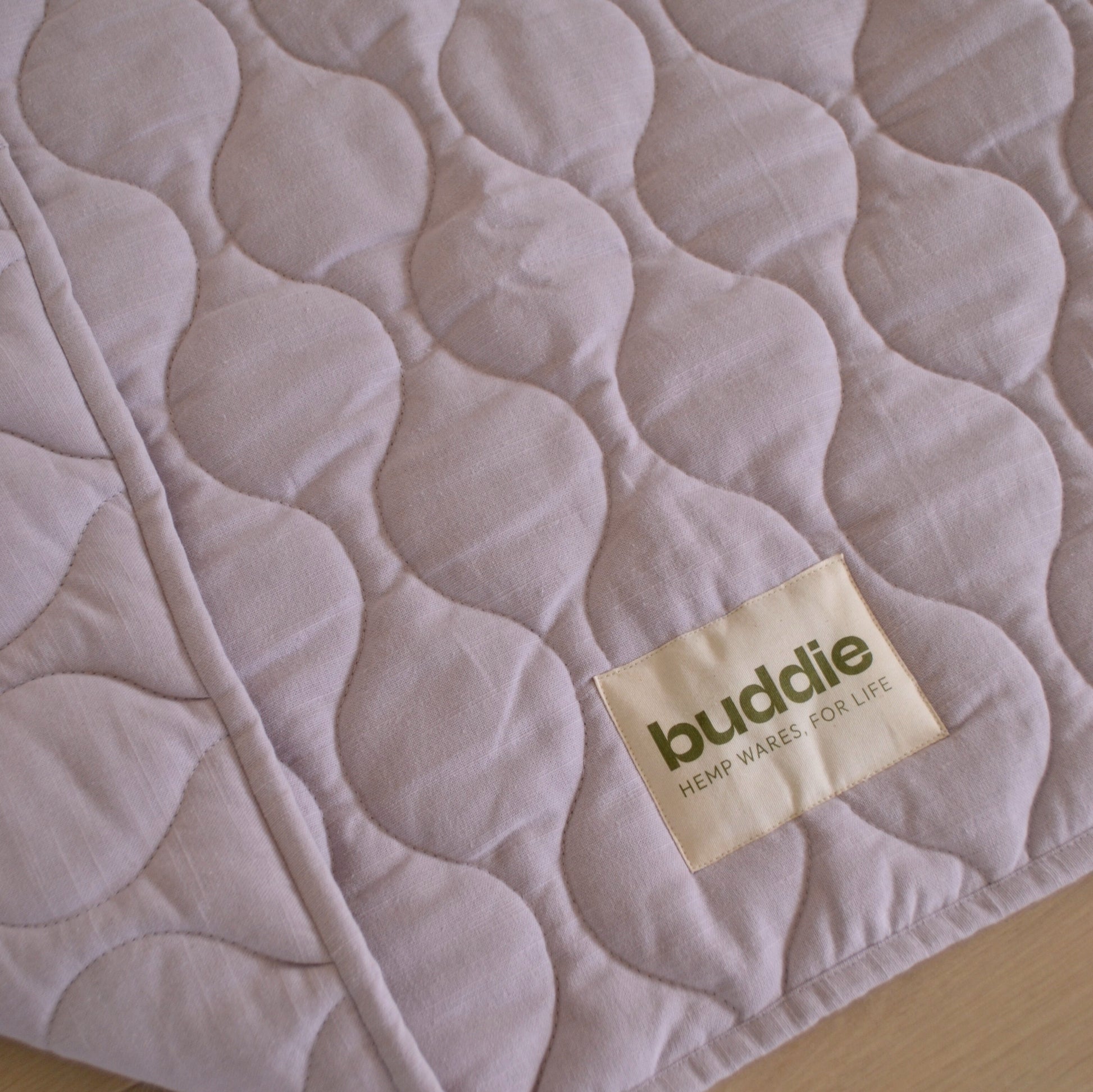 Soft play mat. Neutral play mat for babies.